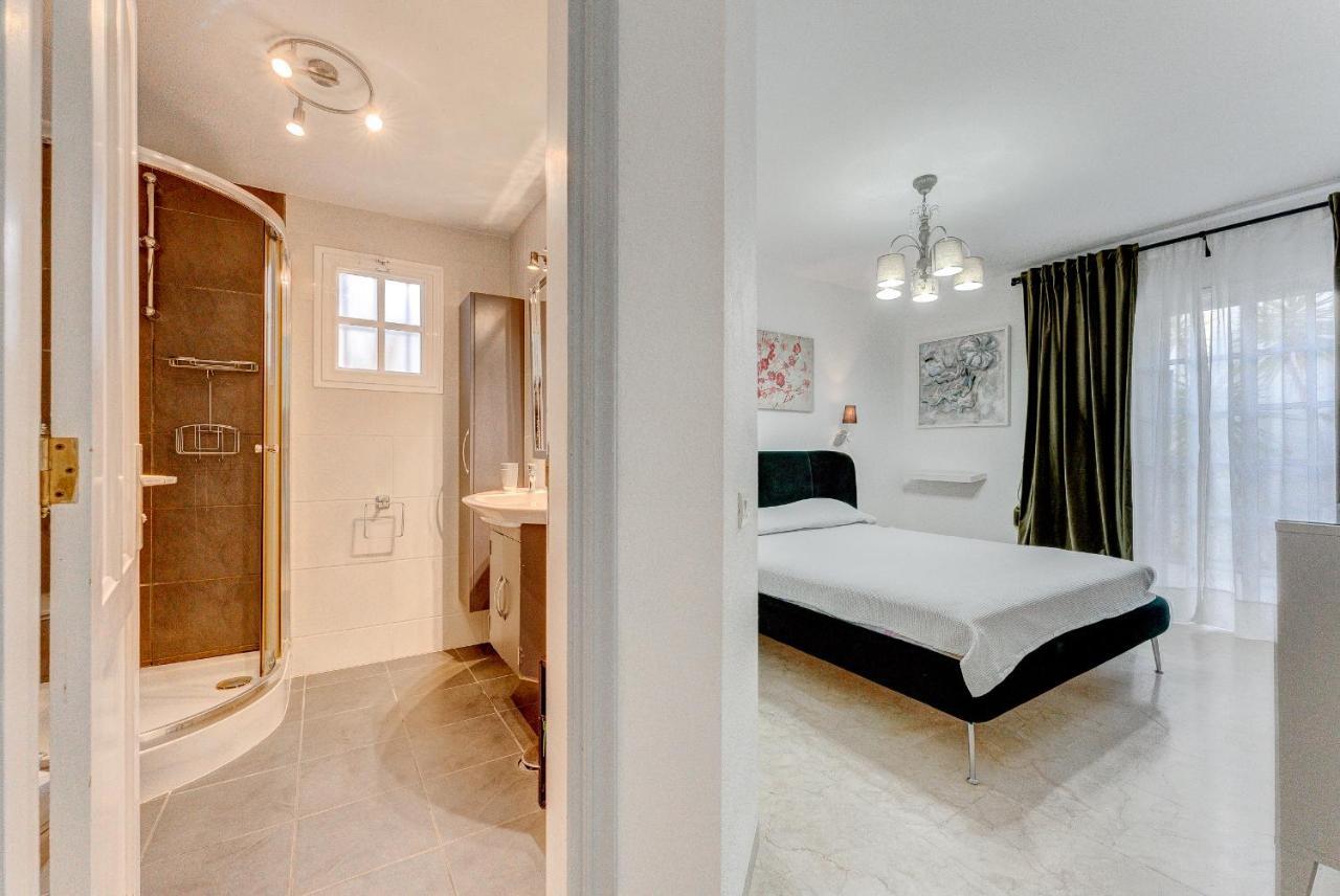 Marvelous Holiday Home - Villa La Caleta 阿德耶 外观 照片